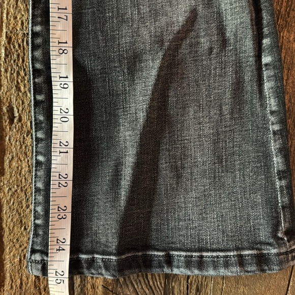 Liverpool the Crop Flare Jeans - Picture 9 of 11